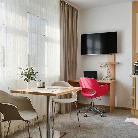 מלאדה בולסלאב Hotel Osvit מראה חיצוני תמונה